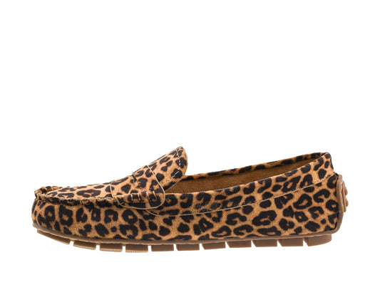 Corkys Footwear Women's Penny for Your Thoughts Moccasin Loafer